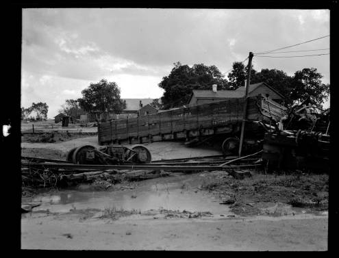 Flood damage in Poydras, 1922. Source: Louisiana Digital Library 