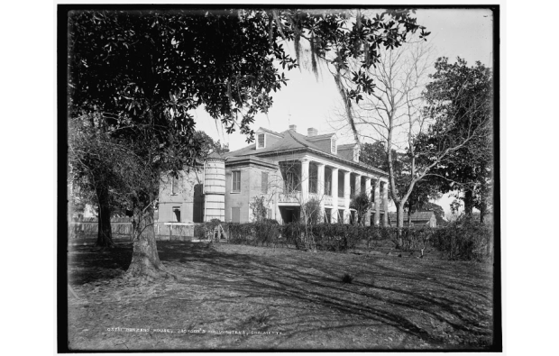 MacCarthy Plantation (Bonzano House), late 1890s. This plantation was the headquarters for Andrew Jackson during the Battle of New Orleans. It burned down and the Chalmette Port occupies its current location. Source: Library of Congress.