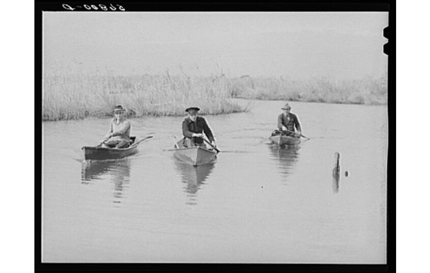 Maneuvering pirogues in Delacroix, 1941. Source: Library of Congress