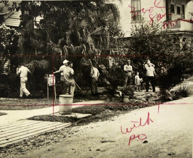 1945 - Nazi POWs at work Uptown