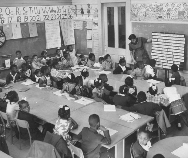 1950s - Crowded segregated classroom