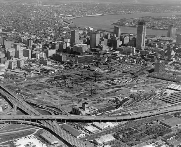 1971 - One Shell Square under construction and making way for the Superdome